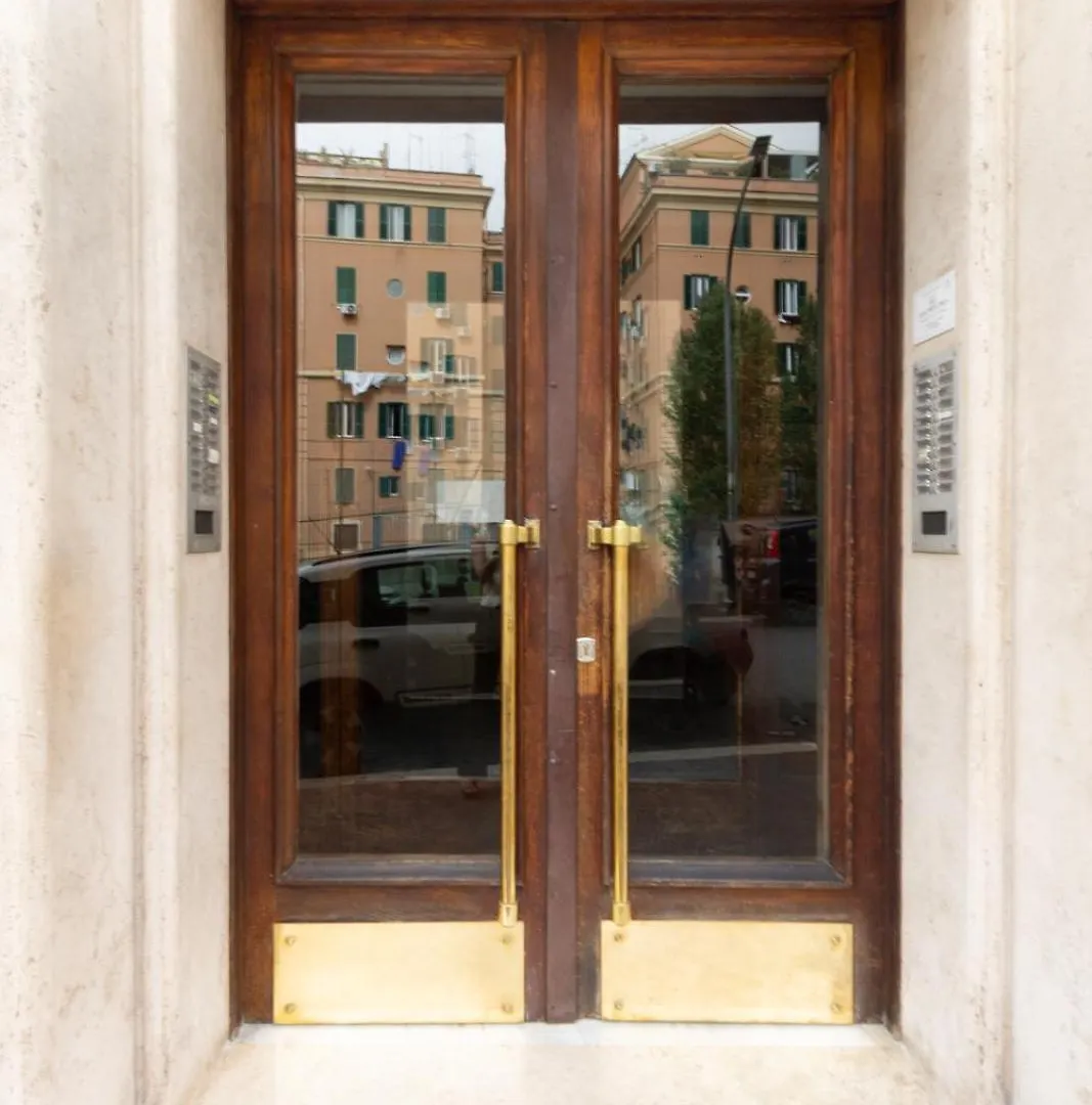 Apartment Near The Vatican Cipro Metro Station Rome